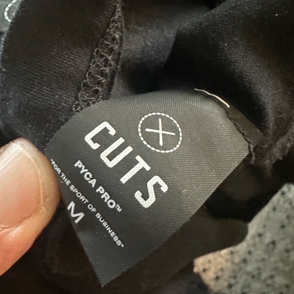 Like new Cuts Clothing Henley t-shirt. Worn once or twice in like new condition. - Picture 2 of 2